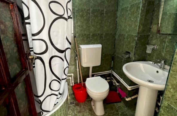 Apartament 2 camere  de închiriat  Drumul taberei