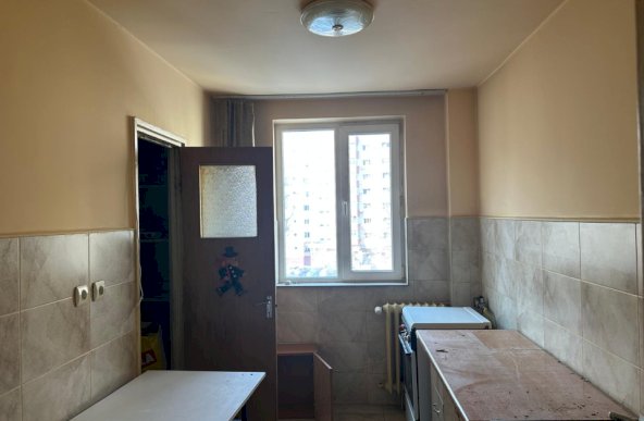 Apartament 3 camere, Campineanca, 1 Decembrie