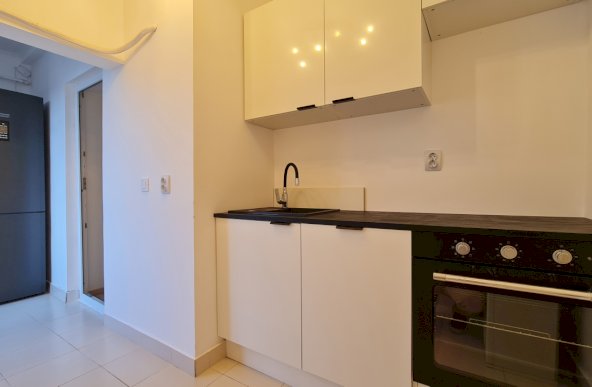 Apartament în Vilă 3 Camere zona Mall Vitan, Piata Alba Iulia