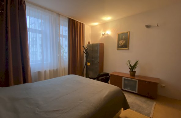 Apartament 2 camere cu centrala proprie in zona Titulescu