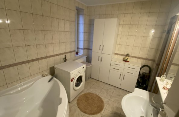 Apartament 2 camere cu centrala proprie in zona Titulescu