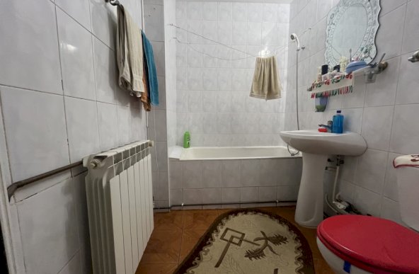 Apartament 2 camere cu centrala Metrou Titan / Parc IOR