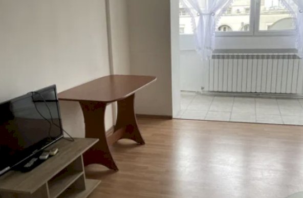 Apartament 3 camere Decebal