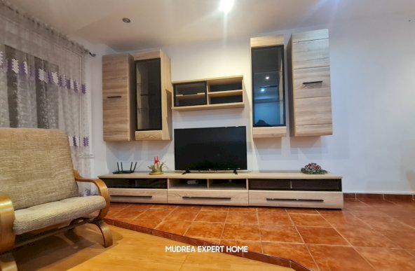 Nou | Apartament Spațios | 4 Camere | Otopeni Central 