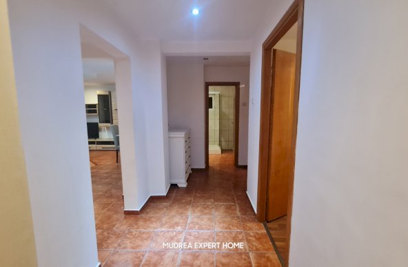 Nou | Apartament Spațios | 4 Camere | Otopeni Central 