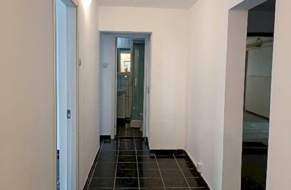 Apartament de 4 camere ( DECOMANDAT-VAD COMERCIAL )-Voronet-Decebal