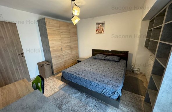 Apartament de 4 camere DECOMANDAT-Unirii