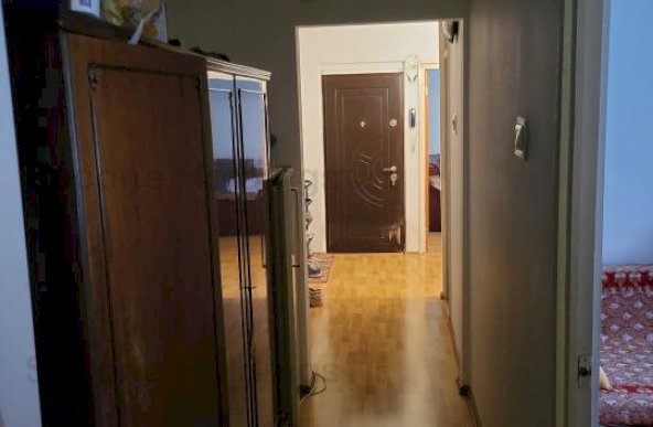 Apartament de 3 camere DECOMANDAT-Rahova-Sebastian