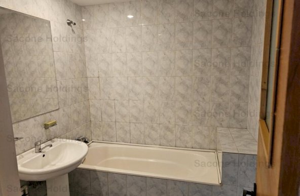 Apartament de 3 camere DECOMANDAT-Mihai Bravu 