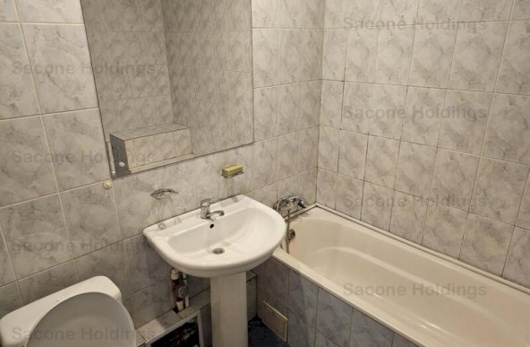 Apartament de 3 camere DECOMANDAT-Mihai Bravu 