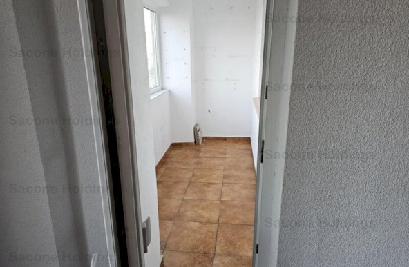 Apartament de 3 camere DECOMANDAT-Mihai Bravu 