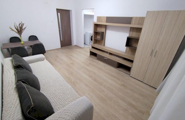 Apartament de 2 camere- Baicului-Pantelimon ( Bloc Reabilitat )