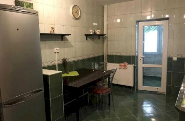 Apartament de 2 camere 300M Metrou-Aviatiei