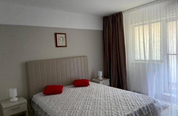 Apartament de 3 camere Fantani-Unirii