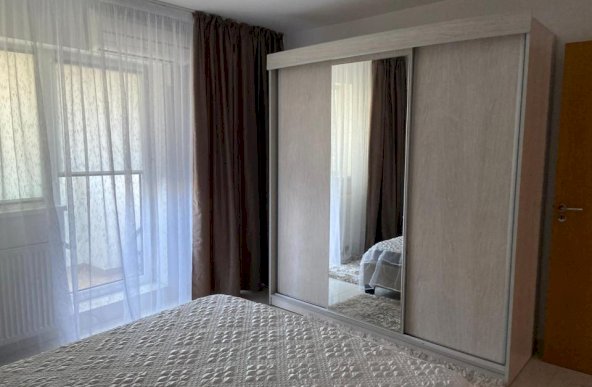 Apartament de 3 camere Fantani-Unirii