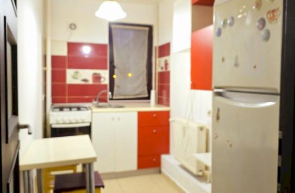 Apartament de 3 camere RENOVAT-Drumul Taberei-Auchan