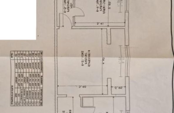 Apartament de 4 camere ( Instalatii refacute )-Brancoveanu-Luica