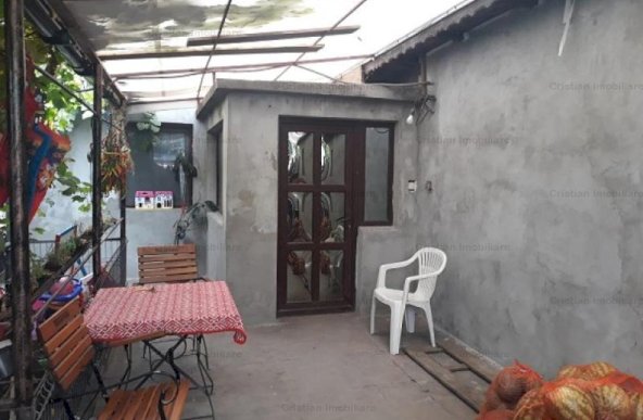 ID 2539 - Casa Noua,zona Checea, parter