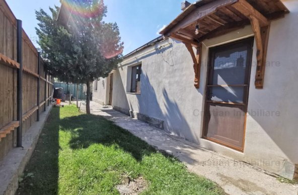  CASA RENOVATA 2022  Chercea 72mp utili caramida, 270mp de teren cu 10m la strada