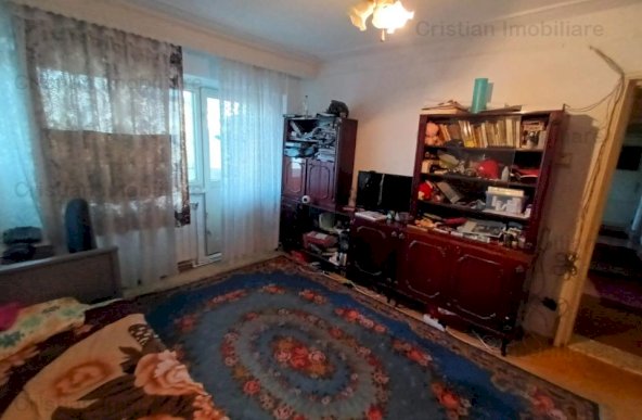 ID 9014 - 3 camere SPATIOS, etaj 2, zona Vidin