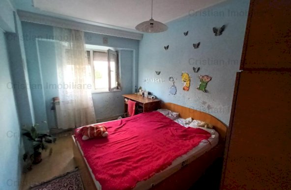 ID 9014 - 3 camere SPATIOS, etaj 2, zona Vidin