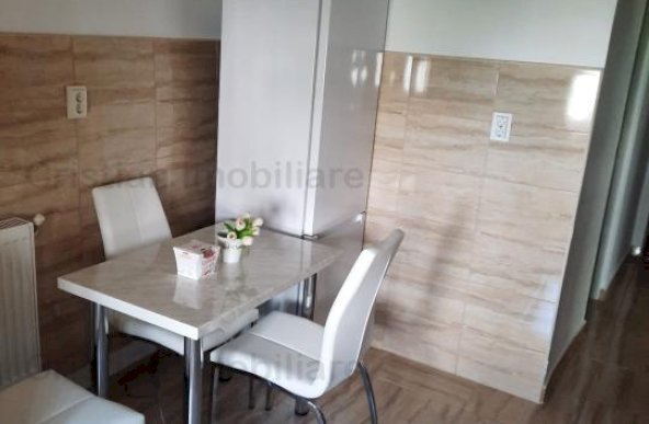 Apartament 1 cam Mobilat si Utilat complet SUPER , etaj 2, Buzaului