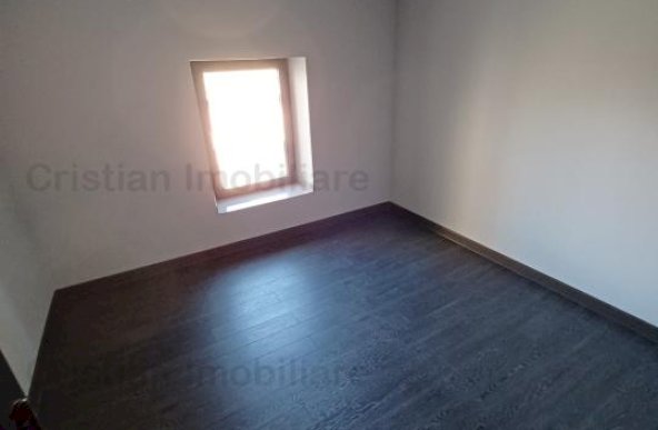 Vila  TIP DUPLEX zona Centru Istoric 118mp utili