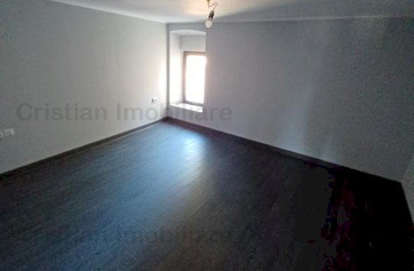 Vila  TIP DUPLEX zona Centru Istoric 118mp utili