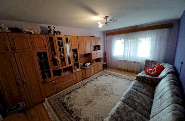 ID:15913, ETAJ 2, apartament 3 camere, zona Buzaului