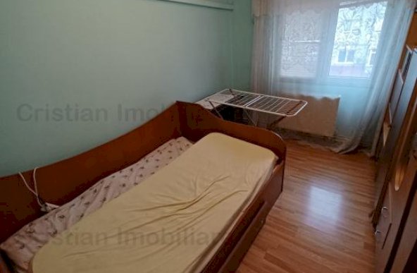 ID:15913, ETAJ 2, apartament 3 camere, zona Buzaului