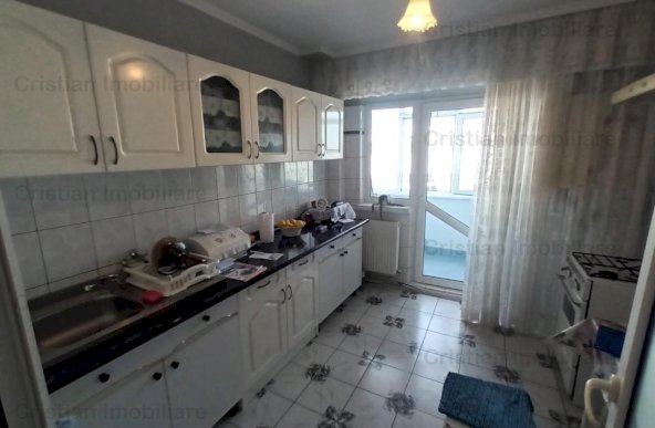 ID 15949 Apartament 3 camere confort 1 decomandat zona Vidin