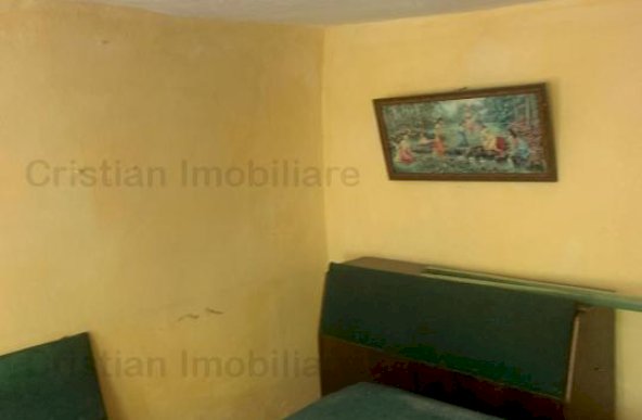 Teren cu casa demolabila Chercea, teren 380 mp latime 17m 132 euro/mp