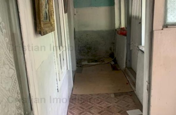 Teren cu casa demolabila Chercea, teren 380 mp latime 17m 132 euro/mp