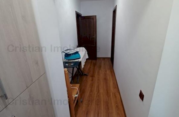 MOBILAT, 4 camere, TOTUL NOU, etaj 2, zona Progresu