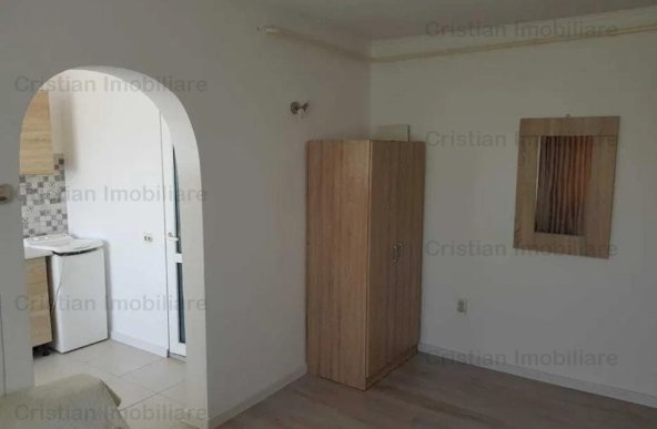 RENOVAT RECENT! MOBILAT-UTILAT! AP 2 camere, Obor