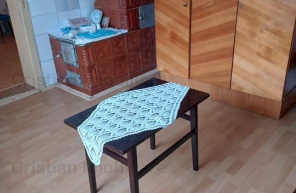 Casa 6 camere, teren 376 mp, toate utilitatile, zona Chercea