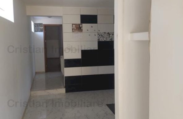 Clina ORL si spatiu pretabil cabinete medicale, birouri, 200 mp, zona Centrala