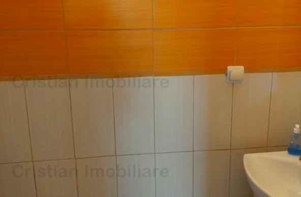 Clina ORL si spatiu pretabil cabinete medicale, birouri, 200 mp, zona Centrala