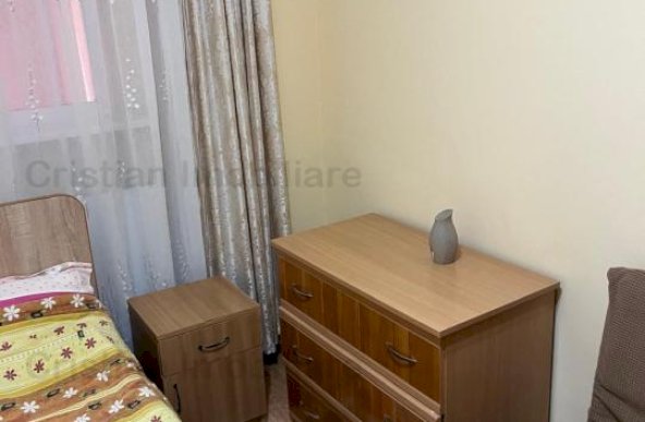 Mobilat si Utilat, 2 camere Decomandat parter cu balcon 7 m, zona Viziru 3