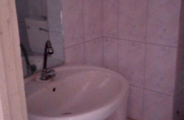 Apartament 3 camere confort 1 zona Viziru 3