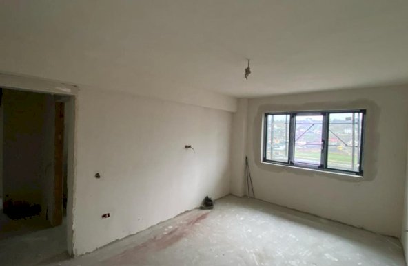 Apartament 2 camere decomandate la 3 min de Continental Poitiers