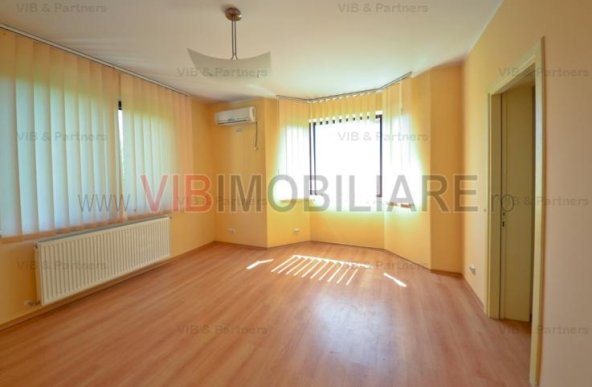 Baneasa - Sisesti, vila P+1E+M, 5 camere