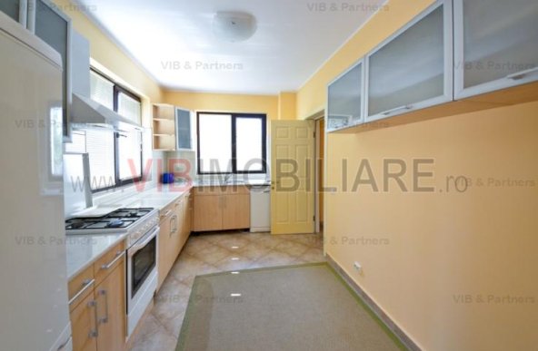 Baneasa - Sisesti, vila P+1E+M, 5 camere