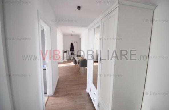 Apartament mobilat lux prima inchiriere terasa superba 