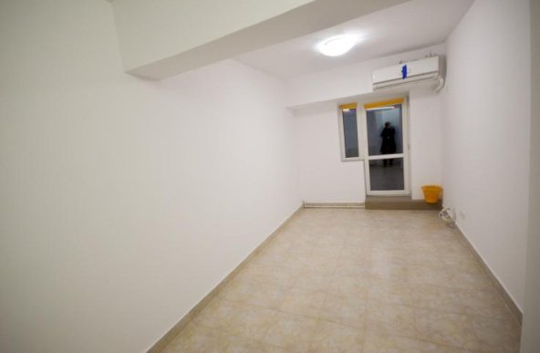 Unirii - Piata Alba Iulia - Garsoniera - SUT 39MP  - renovata