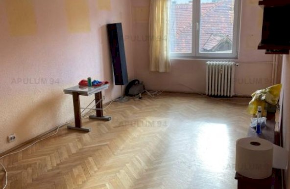 Vanzare Apartament 4 camere ,zona Stefan cel Mare ,strada Fainari ,nr 6 ,139.900 €