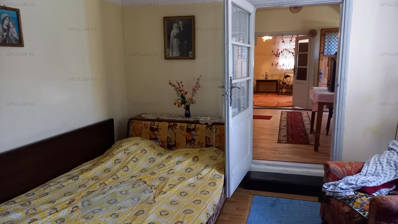 Vanzare Casa/Vila 4 camere ,zona Berceni ,strada Farului ,nr 25 ,245.000 €