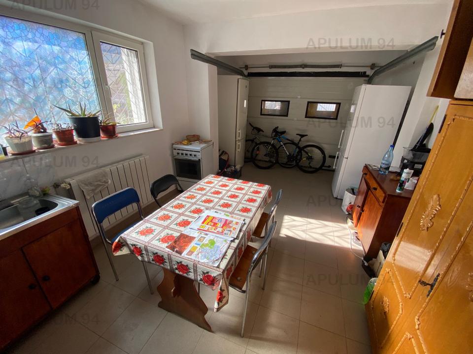 Vanzare Casa/Vila 10 camere ,zona Busteni ,strada Zamora Noua ,nr 56 ,279.000 €