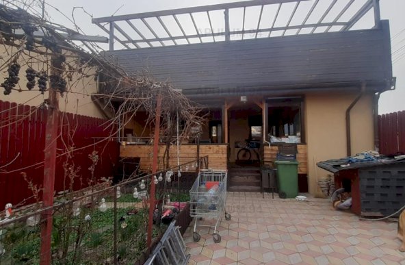 Vanzare Casa/Vila 5 camere ,zona Andronache ,strada Mentiunii ,nr 127 ,215.000 €
