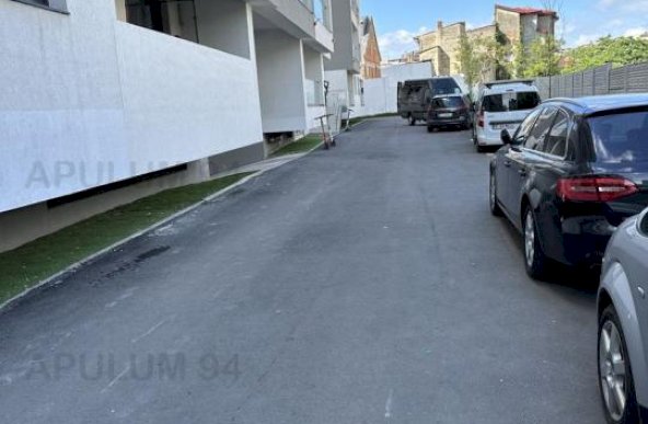 Inchiriere Spatiu Comercial 6 camere ,zona Tineretului ,strada Verzisori ,nr - ,2.700 € /luna 